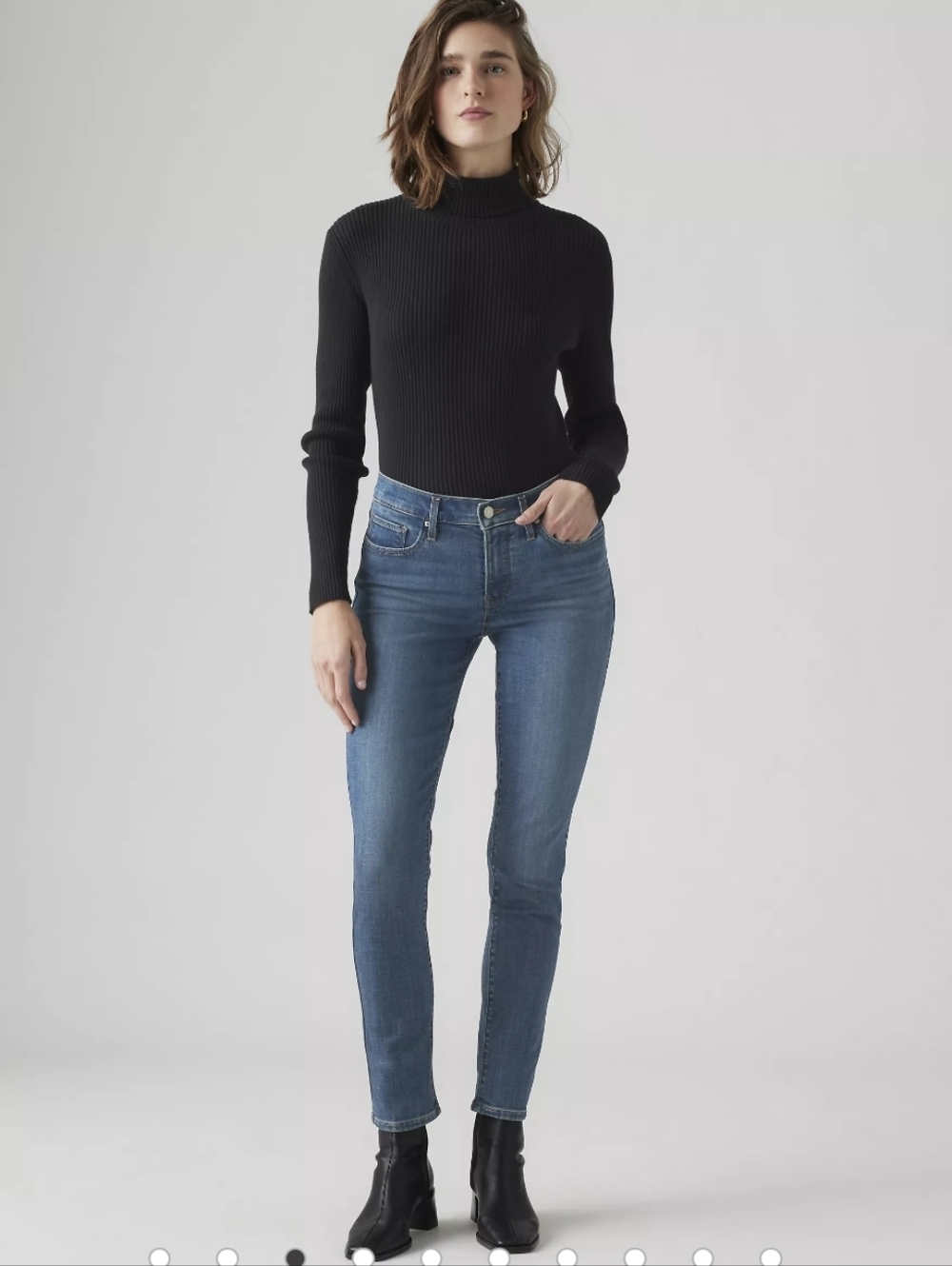 Levi's Women's Skinny Jeans in Dark Indigo Blue